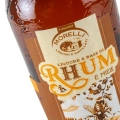 Bottiglia di Rhum al miele etichetta